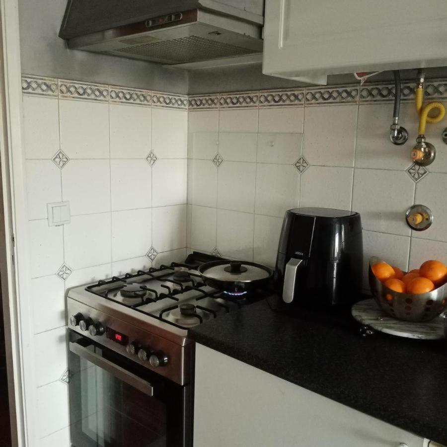 Apartamento T2- Apartamento Do Gu Apartment Ponta Delgada  Bagian luar foto